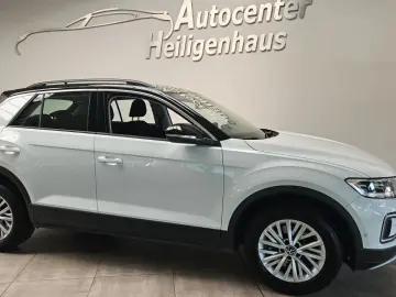 VW T-Roc 2.0 TDI Life DSG LED Plus Navi Kamera PDC