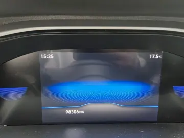 VW T-Roc 2.0 TDI Life DSG LED Plus Navi Kamera PDC