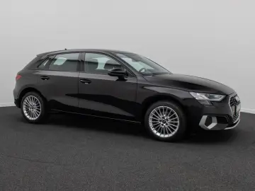 AUDI A3 30 TFSI S tronic Sportback PDC DAB FahrAssist