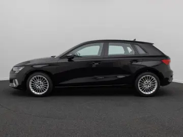 AUDI A3 30 TFSI S tronic Sportback PDC DAB FahrAssist