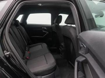 AUDI A3 30 TFSI S tronic Sportback PDC DAB FahrAssist