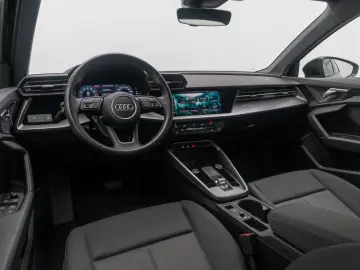 AUDI A3 30 TFSI S tronic Sportback PDC DAB FahrAssist