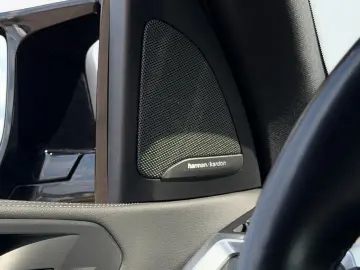 BMW X5 M60i xDrive HuD H K FROZEN BLACK ACC INDIVIDU
