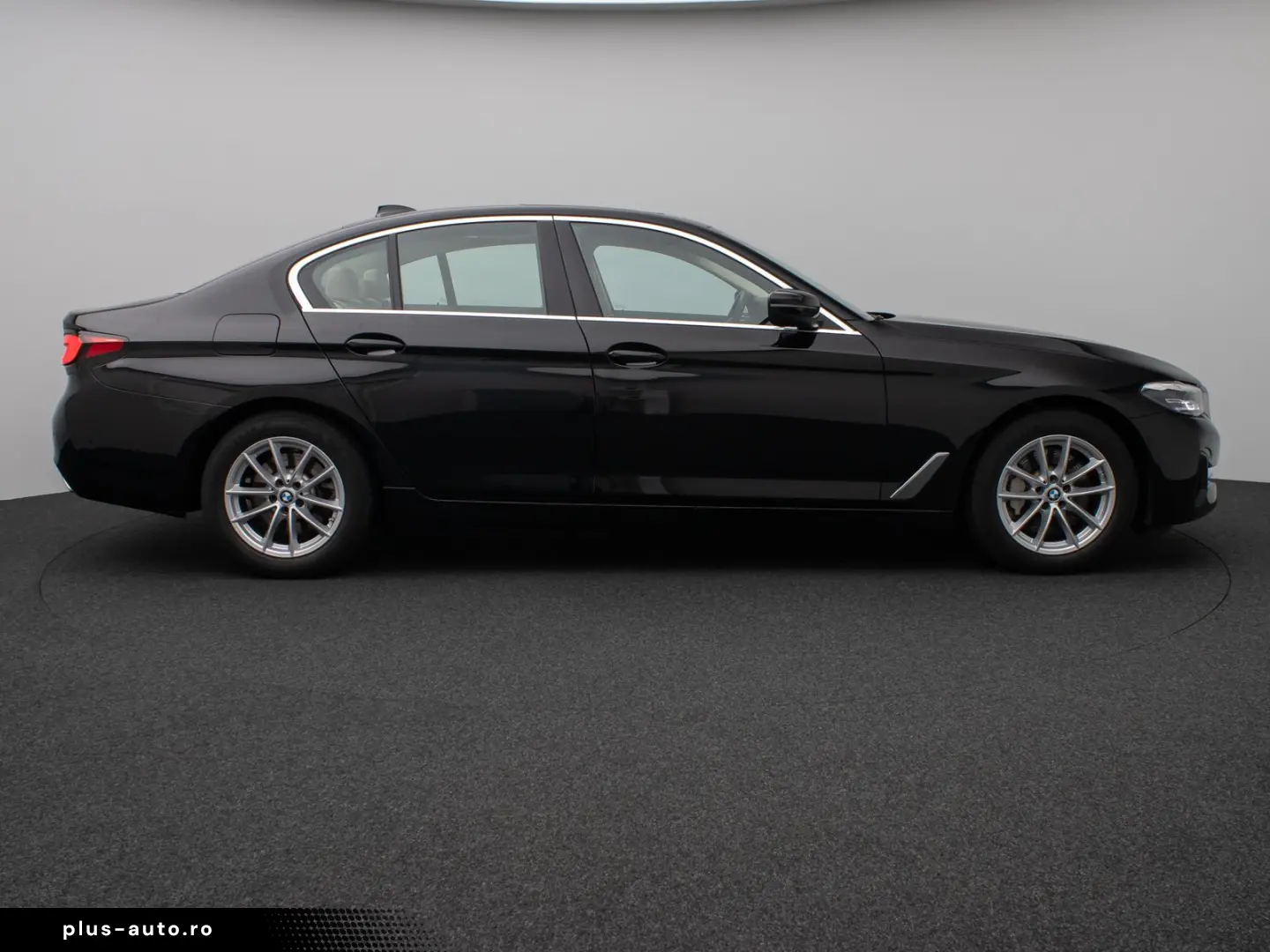 BMW 530i Kamera Glasdach DAB Lenkrhzg 4xKlima Alarm