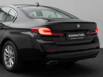 BMW 530i Kamera Glasdach DAB Lenkrhzg 4xKlima Alarm