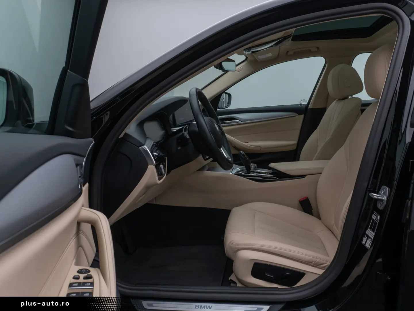 BMW 530i Kamera Glasdach DAB Lenkrhzg 4xKlima Alarm
