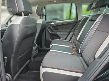 VW Tiguan 2.0 TDI Urban Sport DSG 4Motion NAVI AHK