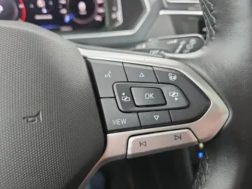 VW Tiguan 2.0 TDI Urban Sport DSG 4Motion NAVI AHK