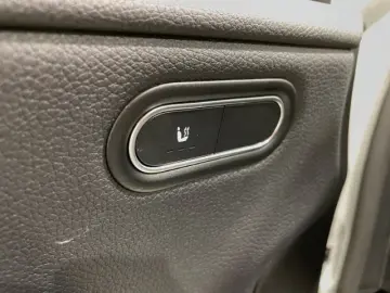 MERCEDES-BENZ A 200 Style Automatik EU6d LED Navi Klima PDC