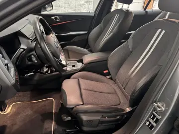 BMW 118 i Sport Line Automatik