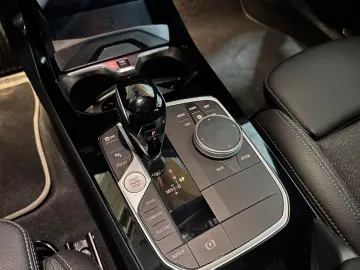 BMW 118 i Sport Line Automatik