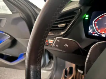 BMW 118 i Sport Line Automatik
