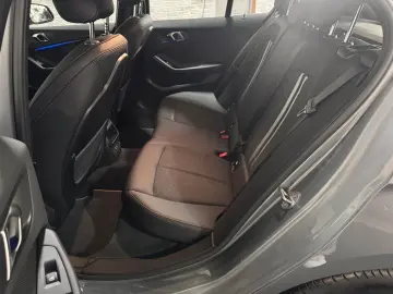 BMW 118 i Sport Line Automatik