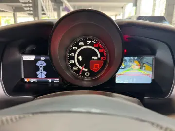 FERRARI F8 Tributo Coupé DCT LIFT~RACING SEATS~KAMERA