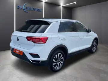 VW T-Roc Active 2.0 TDI DSG Navi PDCv h CarPlay BT