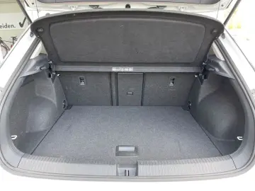 VW T-Roc Active 2.0 TDI DSG Navi PDCv h CarPlay BT