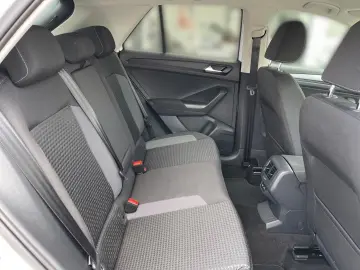 VW T-Roc Active 2.0 TDI DSG Navi PDCv h CarPlay BT