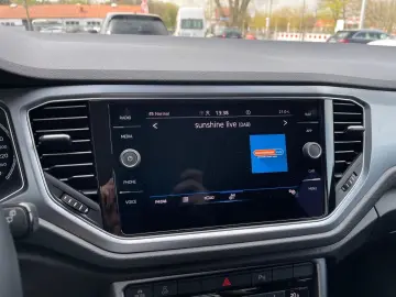 VW T-Roc Active 2.0 TDI DSG Navi PDCv h CarPlay BT