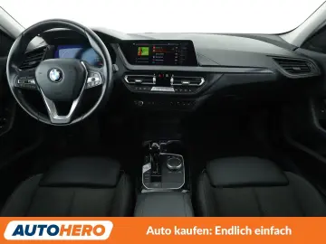 BMW 1er 118i Sport Line Aut. NAVI TEMPO LED PDC SHZ