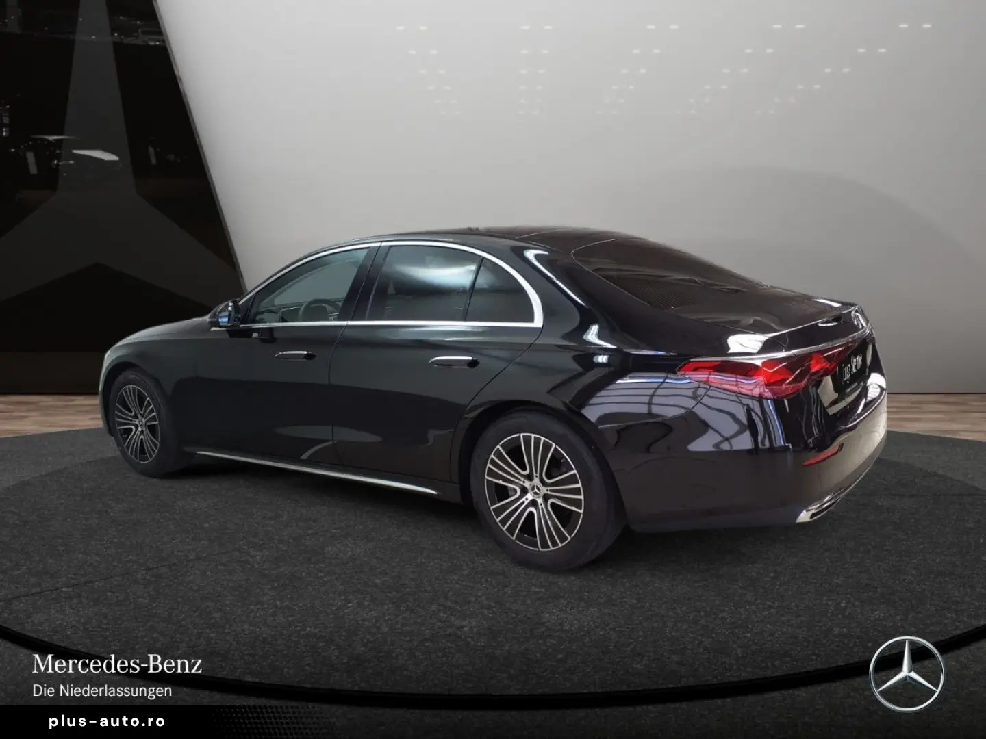 MERCEDES-BENZ E220d 4M Lim Excl Prem Ventilat 360 Burmester