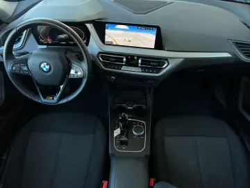 BMW 118i Hatch Advantage HiFi DAB LED WLAN Tempomat