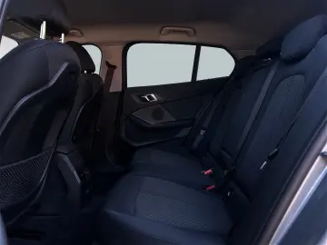 BMW 118i Hatch Advantage HiFi DAB LED WLAN Tempomat