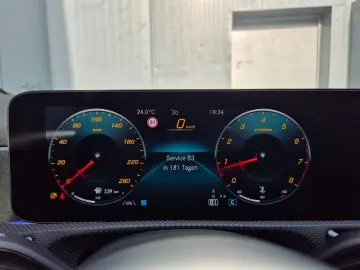 MERCEDES-BENZ A 220 4Matic Amg Pano Cam Ambiente Wide Spur