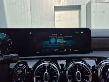 MERCEDES-BENZ A 220 4Matic Amg Pano Cam Ambiente Wide Spur