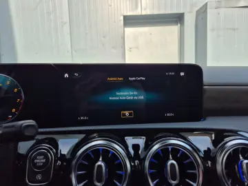 MERCEDES-BENZ A 220 4Matic Amg Pano Cam Ambiente Wide Spur