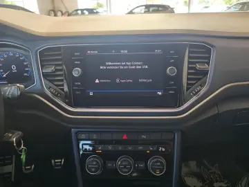 VW T-Roc 1.5 TSI United Virtual Navi DAB VZE