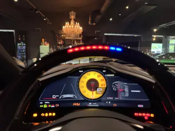 FERRARI Purosangue Carbon