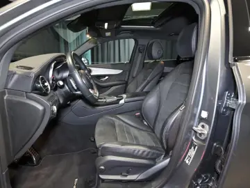 MERCEDES-BENZ GLC 300 e 4M Coupé AMG SD NAVI LED
