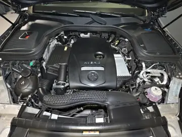 MERCEDES-BENZ GLC 300 e 4M Coupé AMG SD NAVI LED