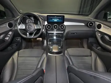 MERCEDES-BENZ GLC 300 e 4M Coupé AMG SD NAVI LED