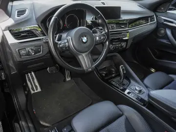BMW X2 xDrive20d A M Sport PANO ACC RFK NAVI LED LM