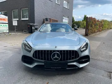 MERCEDES-BENZ AMG GT C