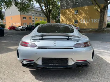 MERCEDES-BENZ AMG GT C