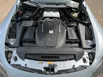 MERCEDES-BENZ AMG GT C