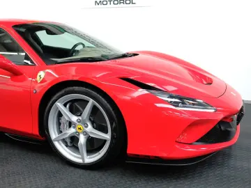 FERRARI F8 Tributo LIFT CAMERA PDC FULL ELECTRIC SEATS