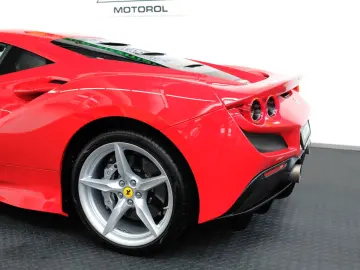 FERRARI F8 Tributo LIFT CAMERA PDC FULL ELECTRIC SEATS