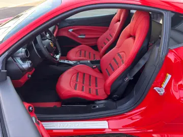 FERRARI F8 Tributo LIFT JBL CARBON EXTERIEUR INTERIEUR