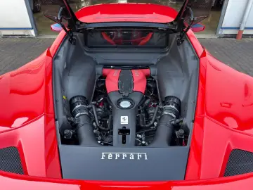 FERRARI F8 Tributo LIFT JBL CARBON EXTERIEUR INTERIEUR