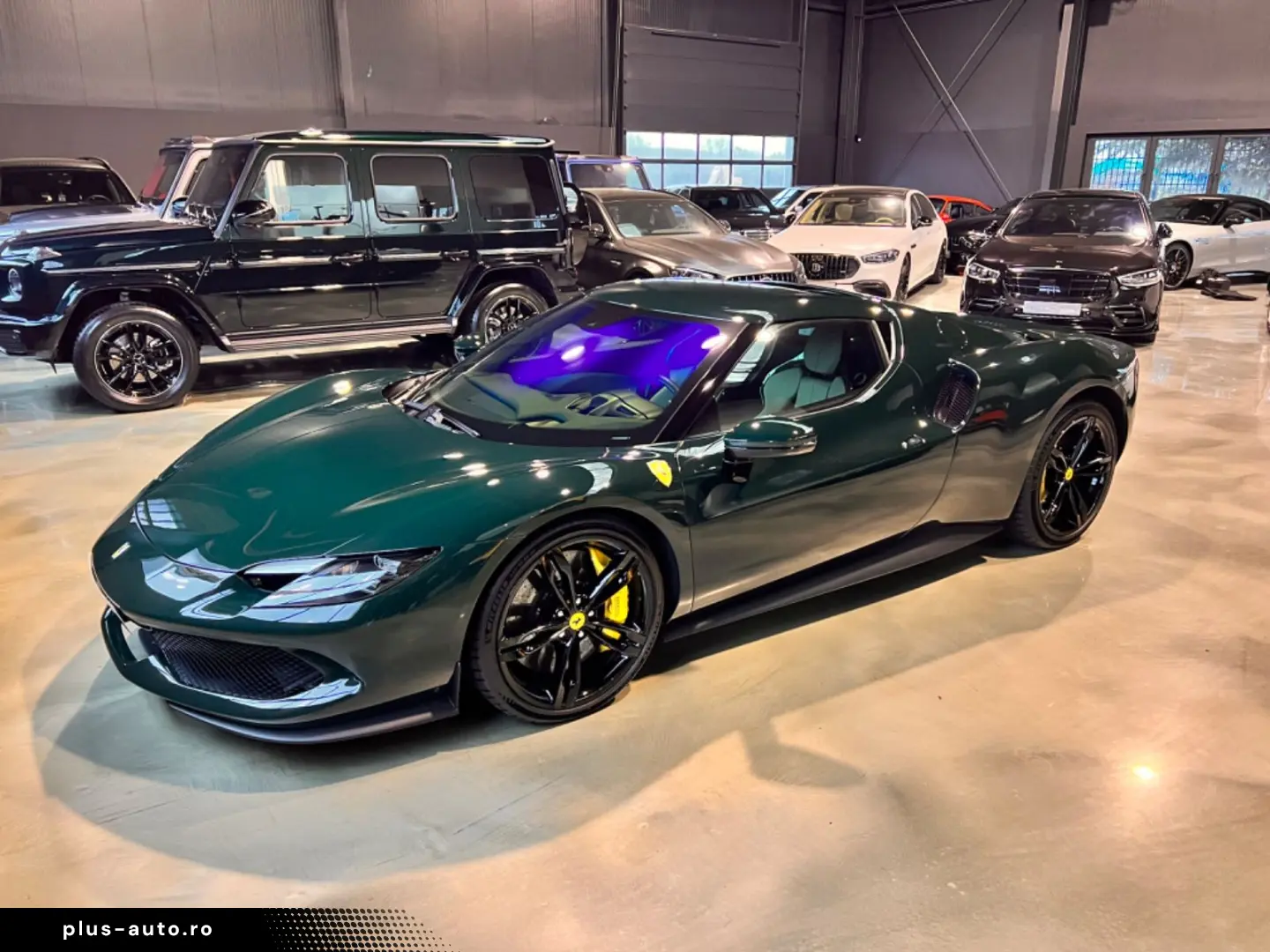 FERRARI 296 GTB VERDE BRITISH GREEN LIFT RACING SEATS