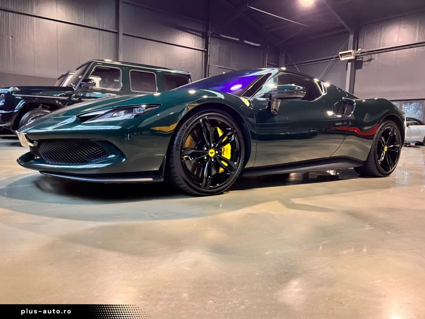 FERRARI 296 GTB VERDE BRITISH GREEN LIFT RACING SEATS