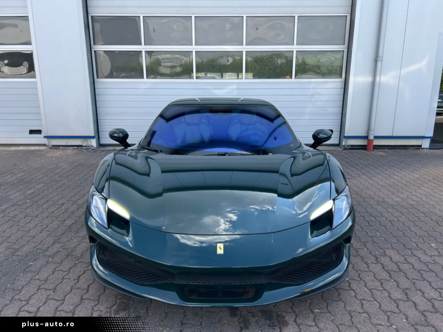 FERRARI 296 GTB VERDE BRITISH GREEN LIFT RACING SEATS