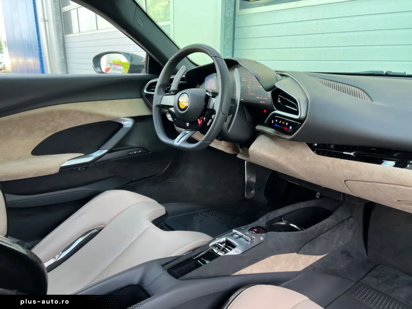 FERRARI 296 GTB VERDE BRITISH GREEN LIFT RACING SEATS