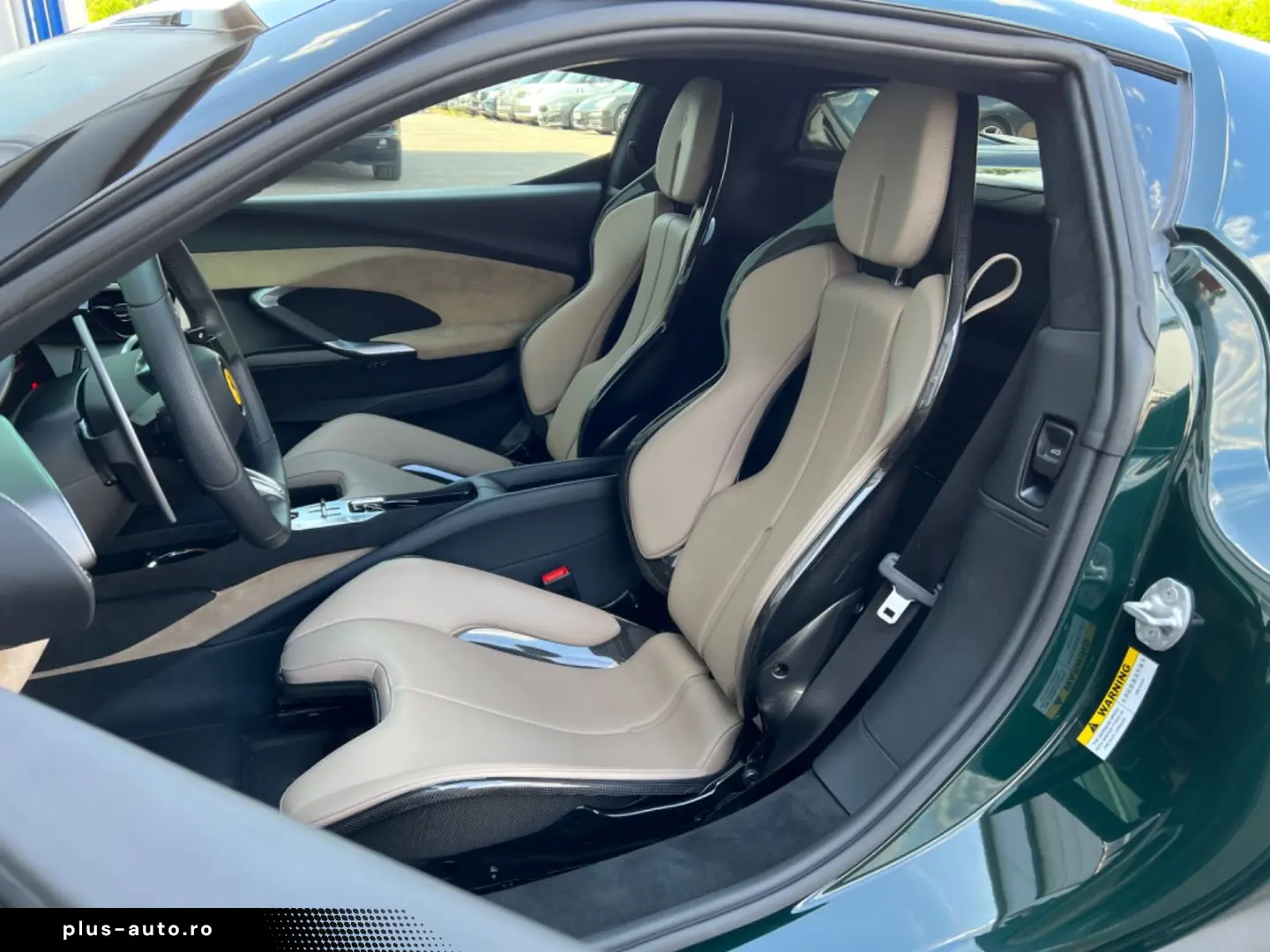 FERRARI 296 GTB VERDE BRITISH GREEN LIFT RACING SEATS