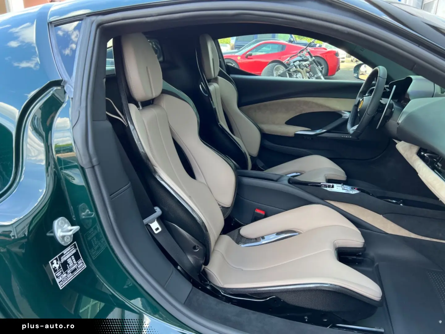 FERRARI 296 GTB VERDE BRITISH GREEN LIFT RACING SEATS