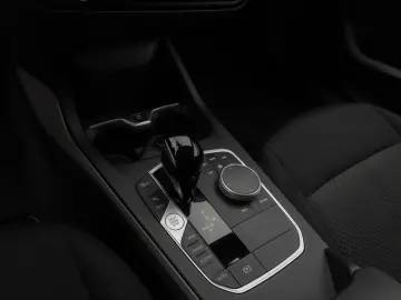 BMW 118d DAB CockPitPro PDC LED Geschwindigkeitsreg.