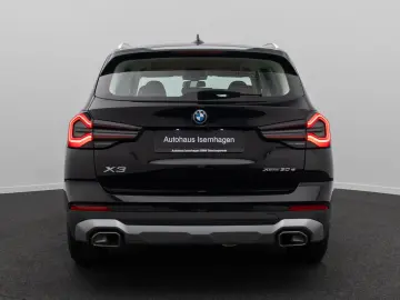 BMW X3 xD30e Kamera DAB Sportsitz AHK Leder 18Zoll